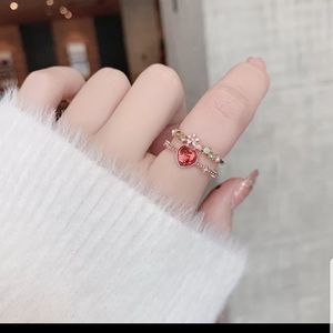 New adjustable sweet heart flower red hear ring